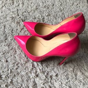 Pink so Kate Louboutins